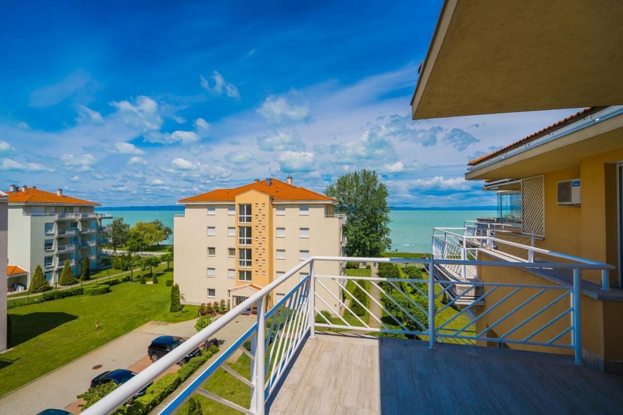 Myflat Golden Coast Panorama Apartment Siofok Dış mekan fotoğraf
