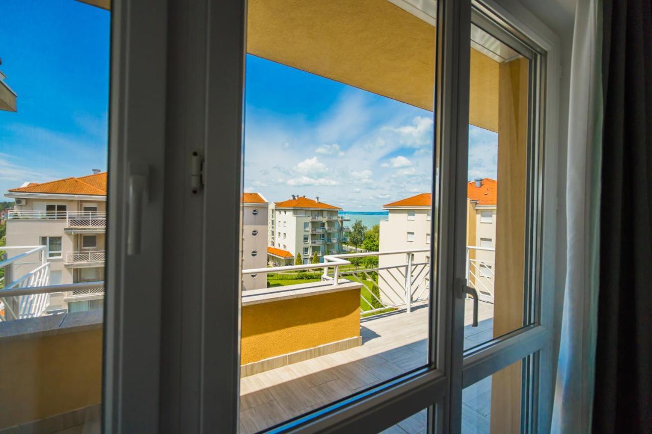 Myflat Golden Coast Panorama Apartment Siofok Dış mekan fotoğraf