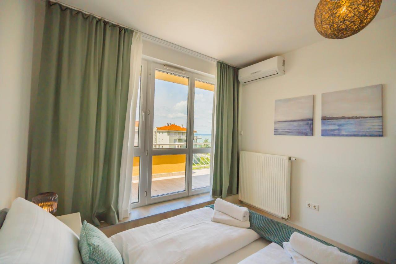 Myflat Golden Coast Panorama Apartment Siofok Dış mekan fotoğraf